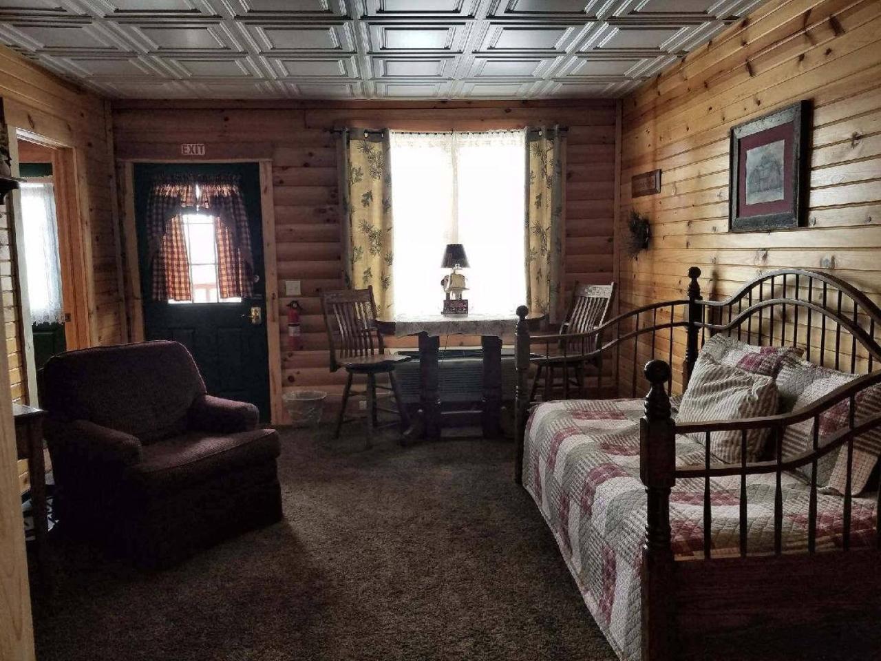 Amish Blessings Cabins Millersburg Buitenkant foto